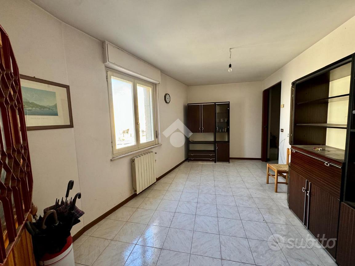 3 LOCALI A SASSARI - Vista 4