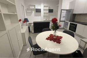 MILANO - BANDE NERE - BILOCALE CON BACONE