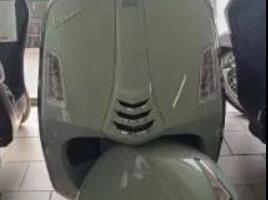 Piaggio Vespa 310 GTS