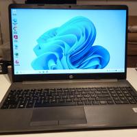 HP 250 G8 Intel Core I5 di 10 gen con SSD