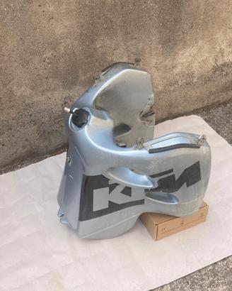 Serbatoio ktm lc4 640 adventure 2003