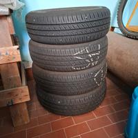 Gomme auto