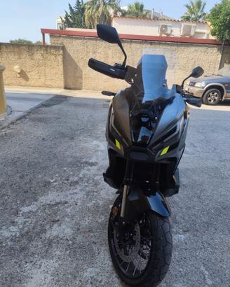 Honda XADV 750 Special Edition