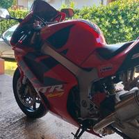 Honda vtr sp1 