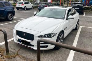 jaguar XE 2.0 diesel 