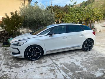 Citroen ds 5 sport chic testata da rivedere