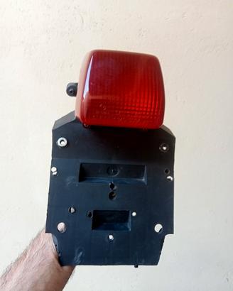 Portatarga fanale posteriore Honda Dominator

