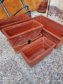 vaschette vasi in terracotta per piante