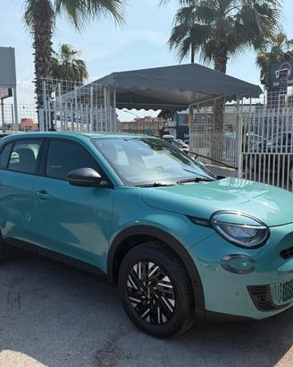 FIAT 600 1.2 Hybrid 100 CV AUTOMATICA MHEV