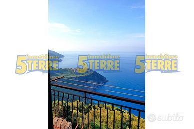 Appartamento di 140 m² con 5 locali a Vernazza