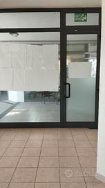 Ufficio-negozio-laboratorio