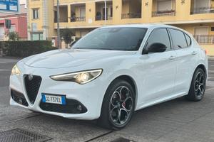 Alfa Romeo Stelvio - Veloce 2.2 210cv Q4