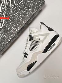 Jordan 4 Retro nero militare taglia 40