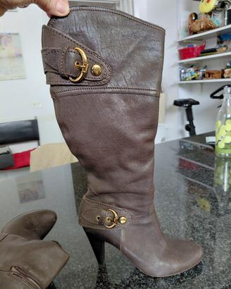 stivali in pelle,foderati in pelle,colore marrone