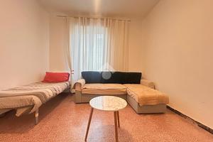 4 LOCALI A LA SPEZIA