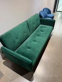 Divano e poltroncine