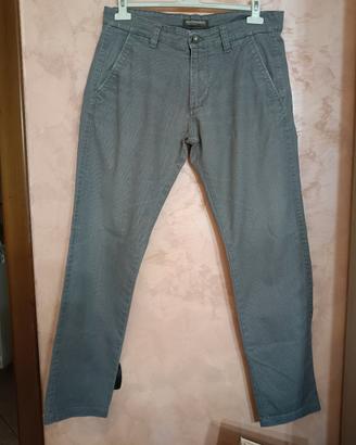 Pantalone uomo grigio taglio classico in cotone