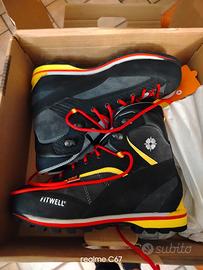 Scarponi da montagna