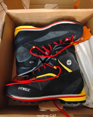 Scarponi da montagna