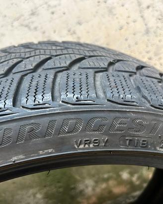 Gomme 235/35/19 golf R, RS3, amg