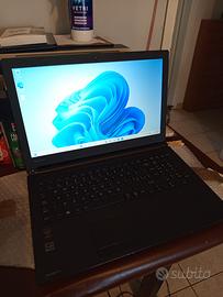 PC PORTATILE TOSHIBA 17"