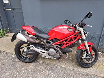 Ducati Monster 696 ABS+ 2011 Condizioni Eccellenti