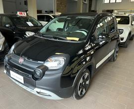 Fiat Panda Cross Hybrid KM ZERO