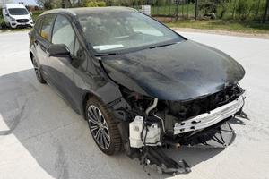 Toyota Corolla Active 1.8 Hybrid Tyre Touring Spor