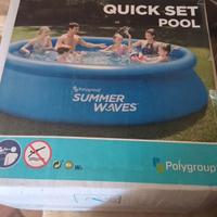 Piscina nuova mai usata, imballata