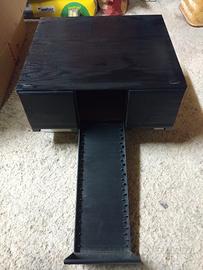 Mobile porta CD a cassettiera.