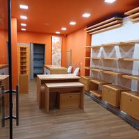 Stigliature/arredamento negozio