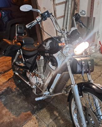 suzuki intruder