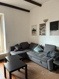 Divano angolare estraibile IKEA