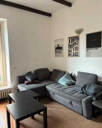 Divano angolare estraibile IKEA