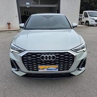 AUDI Q3 40 TFSI quattro S tronic S line edition