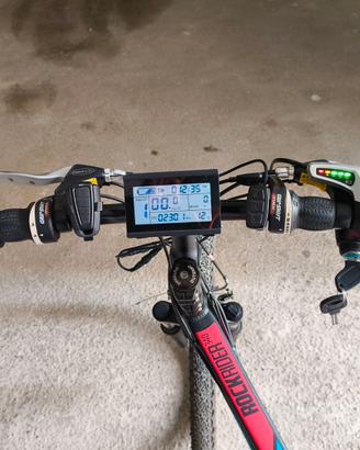 Bici MTB 26" a pedalata assistita