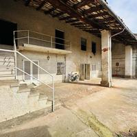 RUSTICO A CASTREZZATO