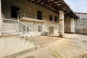 RUSTICO A CASTREZZATO