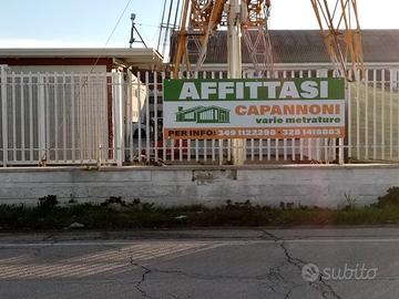 Capannoni commerciali