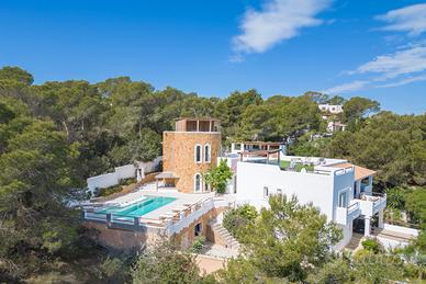 Villa luxury ibiza 16 pax