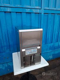 fabbricatore di ghiaccio a scaglie usato 40kg/24