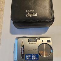 Fotocamera digitale compatta Fujifilm FinePix A303