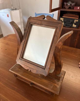 specchio portagioie in legno