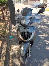 Honda sh 150 2006