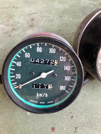 Contakm honda four anni 70