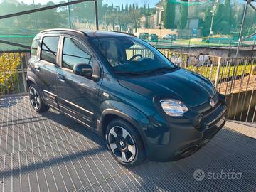 Fiat Panda 1.0 Hybrid Pandina