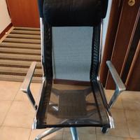 Sedia da scrivania girevole