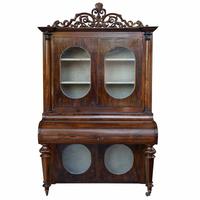 Fortepiano antico trasformato in scrivania/libreri