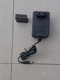 Alimentatore da 12V e 1A