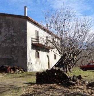 Terreno di 100000 m² a Roccamonfina